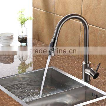 2016 Hot Selling Top Quality Deck Mounted Brushed Treatment Brass Pull Out Cupc Faucet photo-5