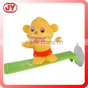 Interesting monkey design squirt bath toy for baby