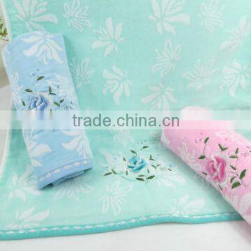 use fine combed from Xinjiang powerful and provide choose,MILD CREAM bath towel