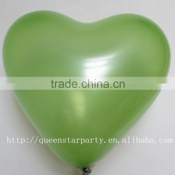 wedding balloon green