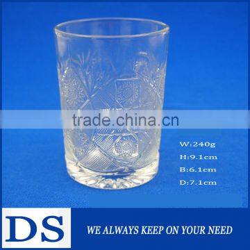 Wholesale high quality clear old fashioned carved glass cu