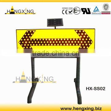 SS02 solar led traffic arrow board