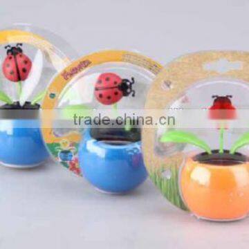 2016 Hot Sell Car Solar Moving Wackel Dancing Figures photo-4