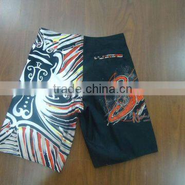 MENS PRINTED SHORT V134