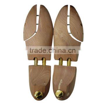 Made in China high quality aromatic red cedar wood shoe lasts in double tube