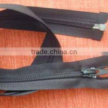 Long Chain Nylon Zipper