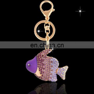 Wholesale Promotional cheap Fashion Decorative metal rhinestone crystal valentine goldfish Key chain for gift giving MCA-0067