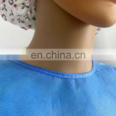Disposable Women's Long Sleeve Safety Gowns in Hospital