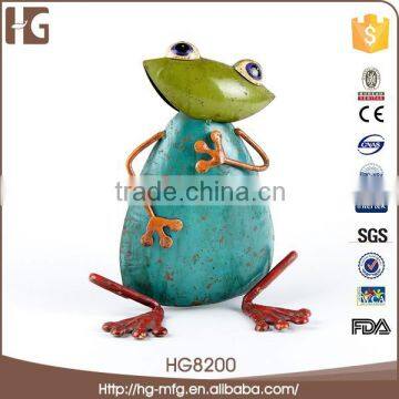 Lovely frog creative gift office decorative items