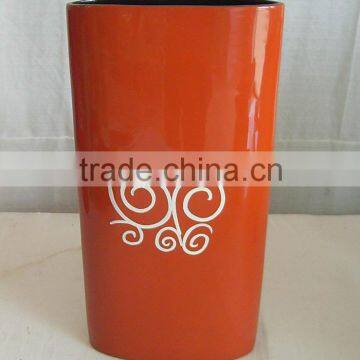 An unique design beautiful Vietnam lacquer flower vase