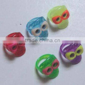 5pcs fashion desing plastic toy finger rings with human skeleton