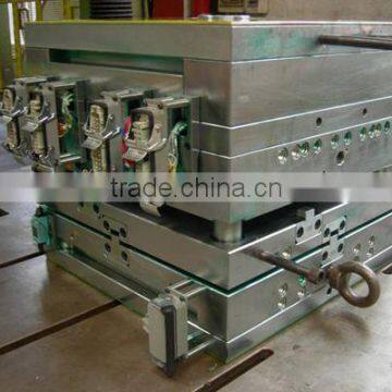 plastics injection mold of auto parts