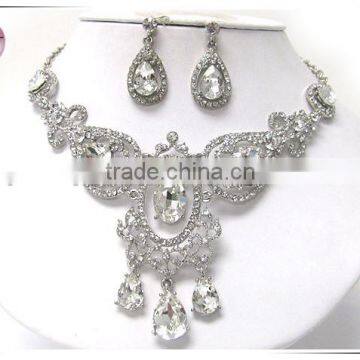 Crystal tear drop and rhinestone necklace earring set
