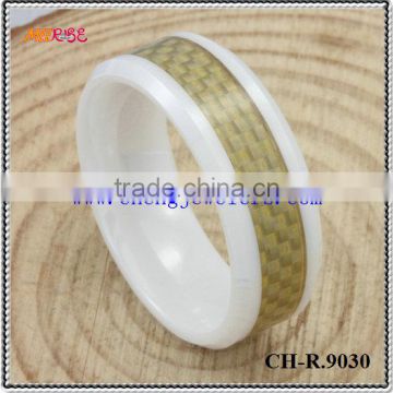 2014 trendy yellow carbon fiber inlay white ceramic rings for women