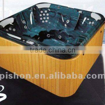 Colored Hotel Luxurious Bathtub