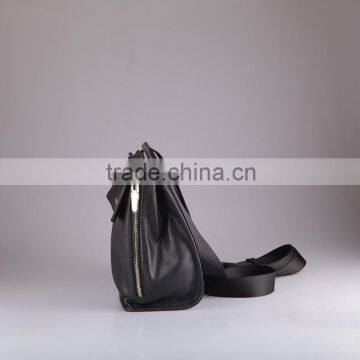 3646-Hot Sale Wholesale Gorgeous Design Unisex Genuine Leather Shoulder Bag photo-3