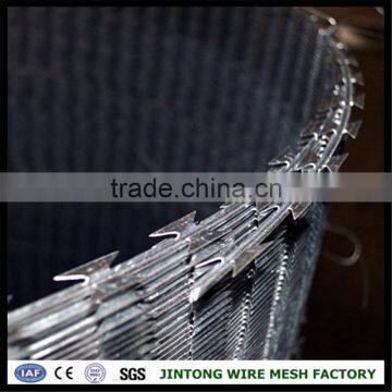 welded wire fence stainless steel barbed wire razor wire for sale