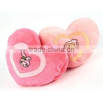 Supply fashion cute cartoon hearts warm hand pillow / cushion