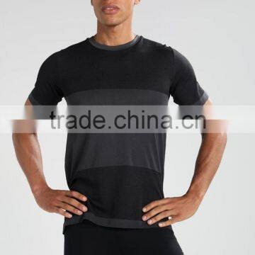 MGOO Custom Men Sport Comfortable Dry Fit T Shirt Two Color Combination Short Sleeve T Shirts photo-3