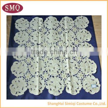 100% polyester hot selling new design embroidery hangers for tablecloths