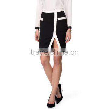 Pictures of Mature Women With Short Skirt