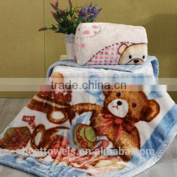 Custom high quality 100% polyester baby raschel blanket