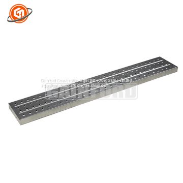 Scaffolding metal plank for construction