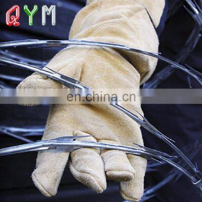 High Security Military Boundary Concertina Razor Barbed Wire for Sale photo-4