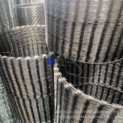 Concertina Razor Wire BTO-22 450mm Diameter Inox 304 Stainless Steel Razor Barbed Wire photo-3
