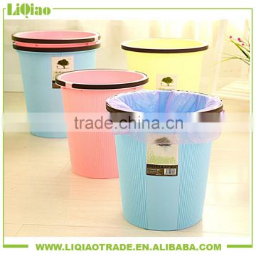 Portable wastepaper baskets or bucket with compression ring