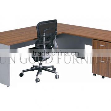 Fashion corner office furnture shape melamlne wooden office desk (SZ-OD139)