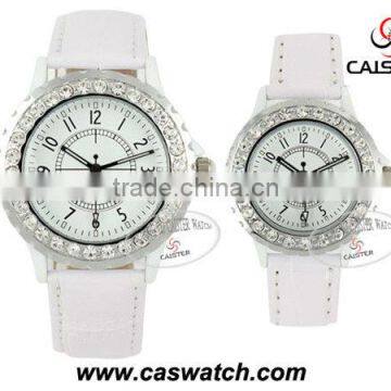 Diamond decorated saw tooth case side pair watches