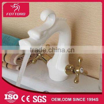 White plating antique brass dragon faucet MK24101