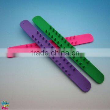 Mutli Shapes Colors Newest Promotional SPIKY Silicone Wristband