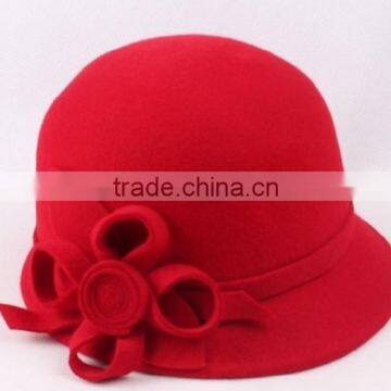 wholesale fashion women winter wool felt cloche hat with selt flower