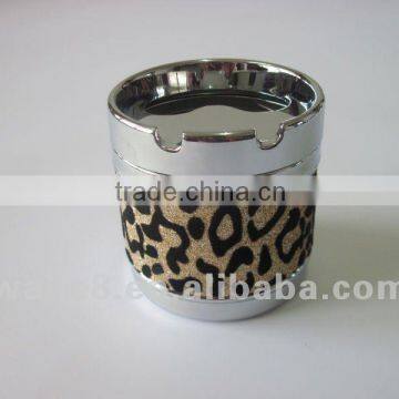2012 new style metal ashtray