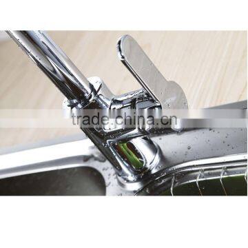 New Style Deck Mounted Retractable Pull Out Kitchen Sink Mixer Faucet photo-4