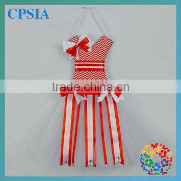 2013 Wholesale pretty bow holder chevron tutu bow holder for decration