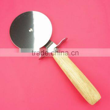 32058 Stainless Steel Cake Pizza Cutter With Wooden Handle photo-2