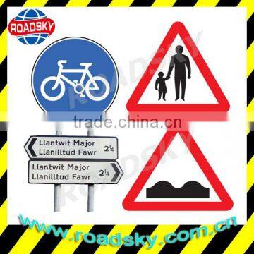 Traffic Reflective Triangle Red Aluminum Sign For Safety