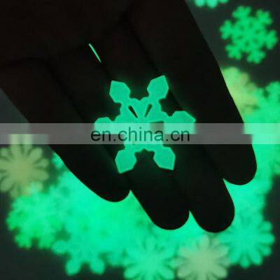 3D Snowflake Luminous Wall Sticker Fluorescent Glow In The Dark Wall Decal For Home Bedroom Christmas Decor