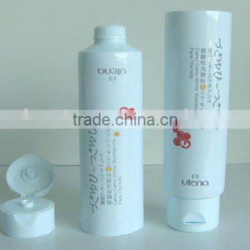 plastic soft tube packing