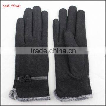 Ladies Wholesale Fashion Black Micro Velvet Hand Gloves With Fur Ending photo-2