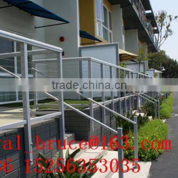 aluminium railing in aluminium extrusion