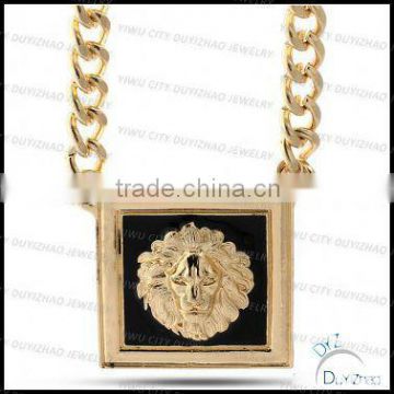 jewelry wholesale chain gold plated square border lion necklace