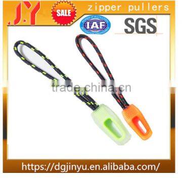 China Factory Hilti Price Custom Downcoat Plastic Zipper Puller