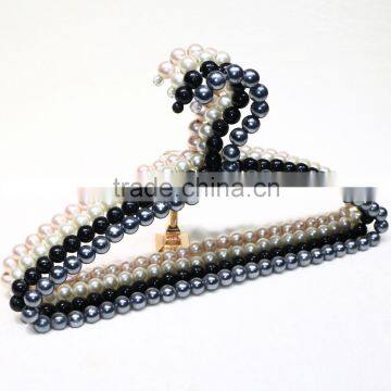 Bulk color pearl clothes hanger for clothing shop display