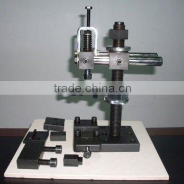 Diesel injectors assembling stand