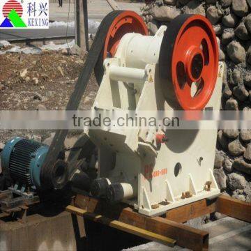 2015 new electrical rock breaker for sand making line use