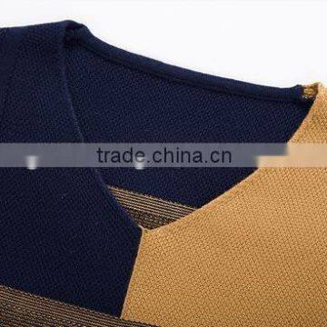 2015 Mens Winter Contrast Color V-neck Tight Pullover Sweater photo-3